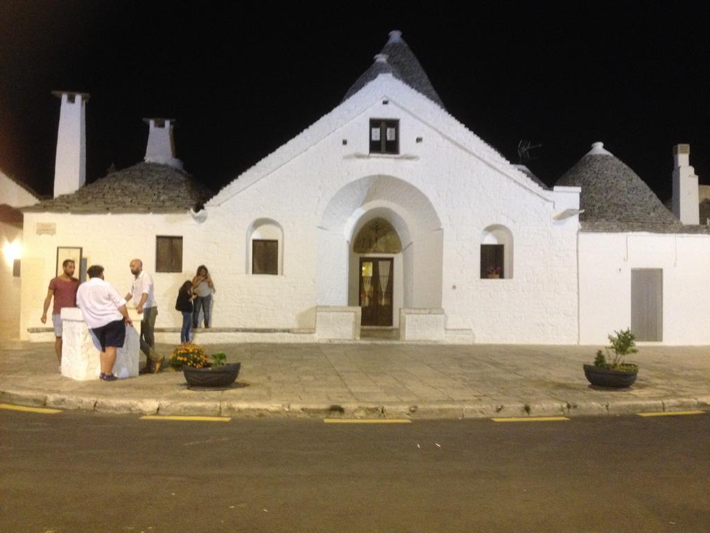 Trullo Di Giovannina Casa Vacanza Villa Alberobello Exterior foto